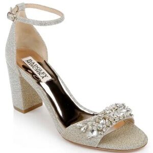 New Badgley Mischka Tempest Embellished Sandal - Platino